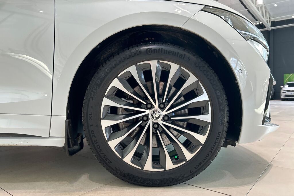 Skoda Enyaq 2023 80x 4x4 SportLine iV