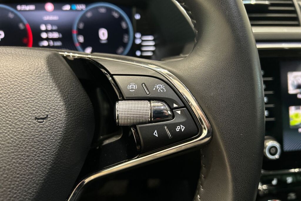 SKODA Superb 2022 Combi 1.5 TSI ACT Style DSG Autom.