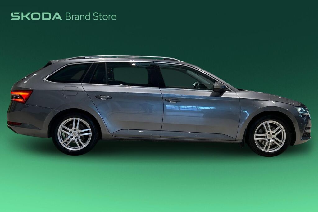 SKODA Superb 2022 Combi 1.5 TSI ACT Style DSG Autom.