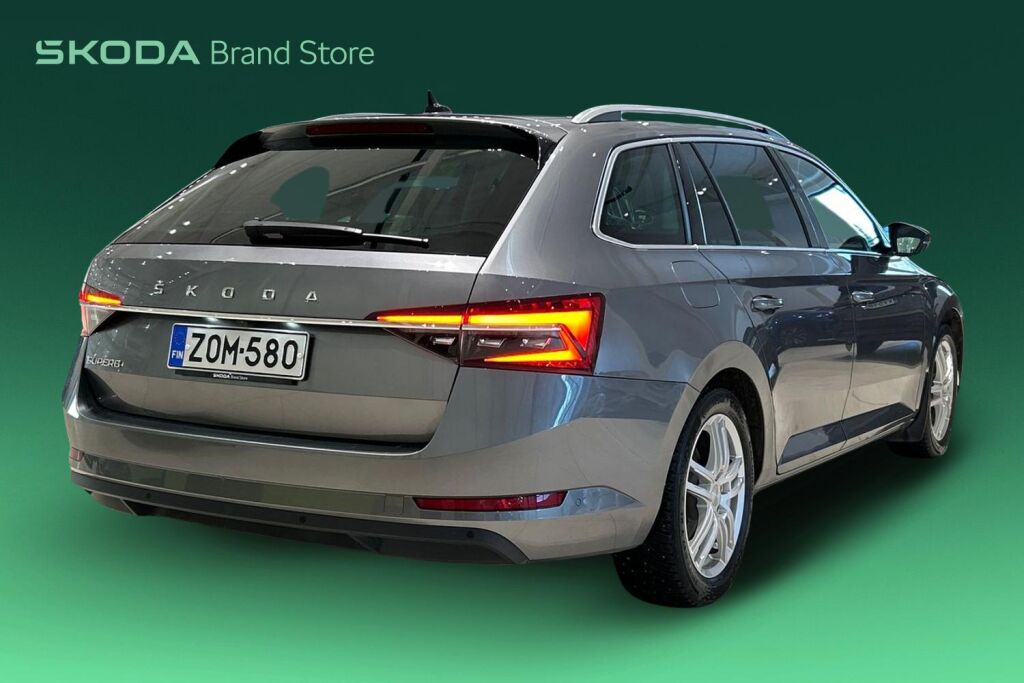 SKODA Superb 2022 Combi 1.5 TSI ACT Style DSG Autom.