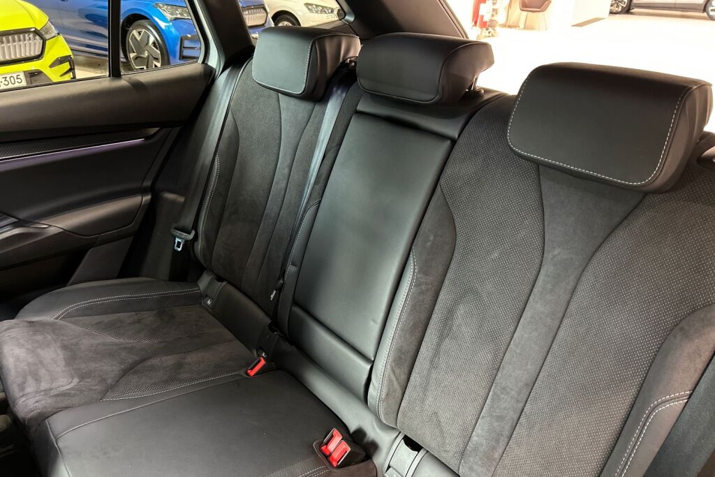 Skoda Enyaq 2022 80x 4x4 SportLine iV