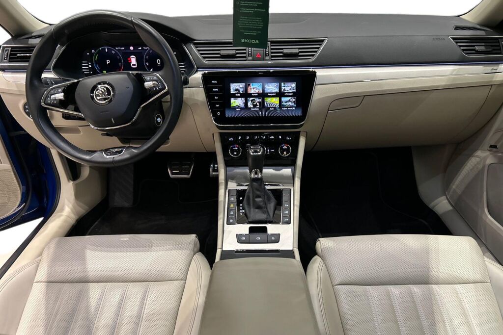 Skoda Superb 2023 Combi 1.4 TSI PHEV L&K iV DSG Autom.