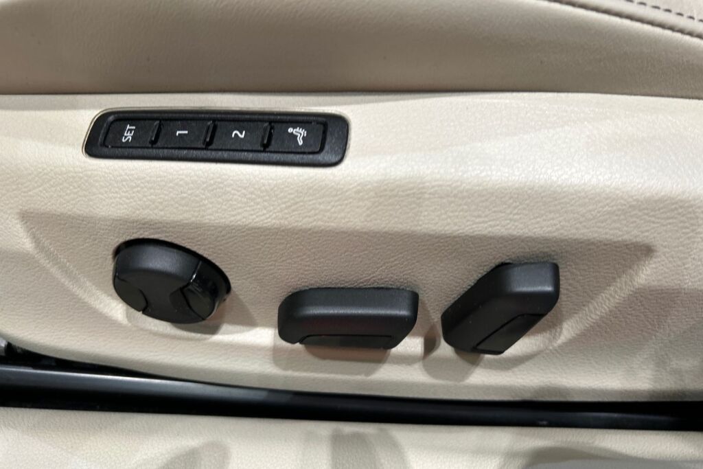 Skoda Superb 2023 Combi 1.4 TSI PHEV L&K iV DSG Autom.