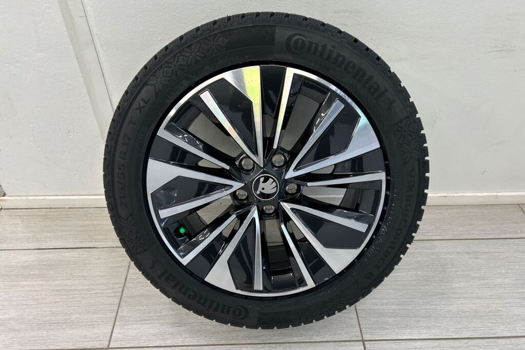 Skoda Superb 2025 1.5 TSI eTEC Selection DSG Autom.