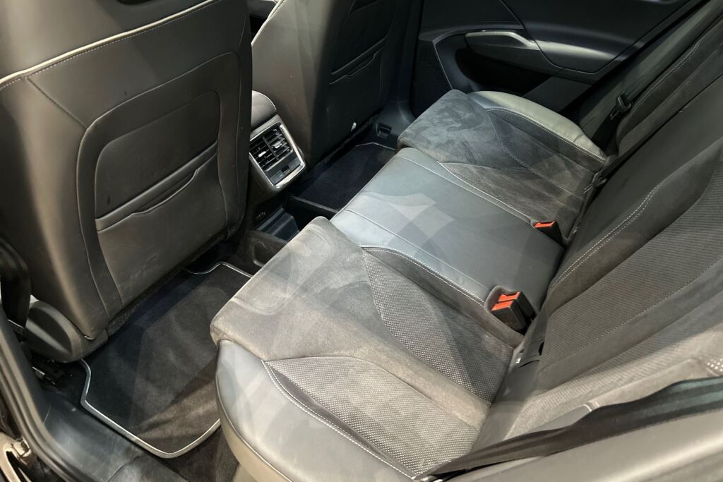 SKODA Enyaq 2024 85 SportLine Business