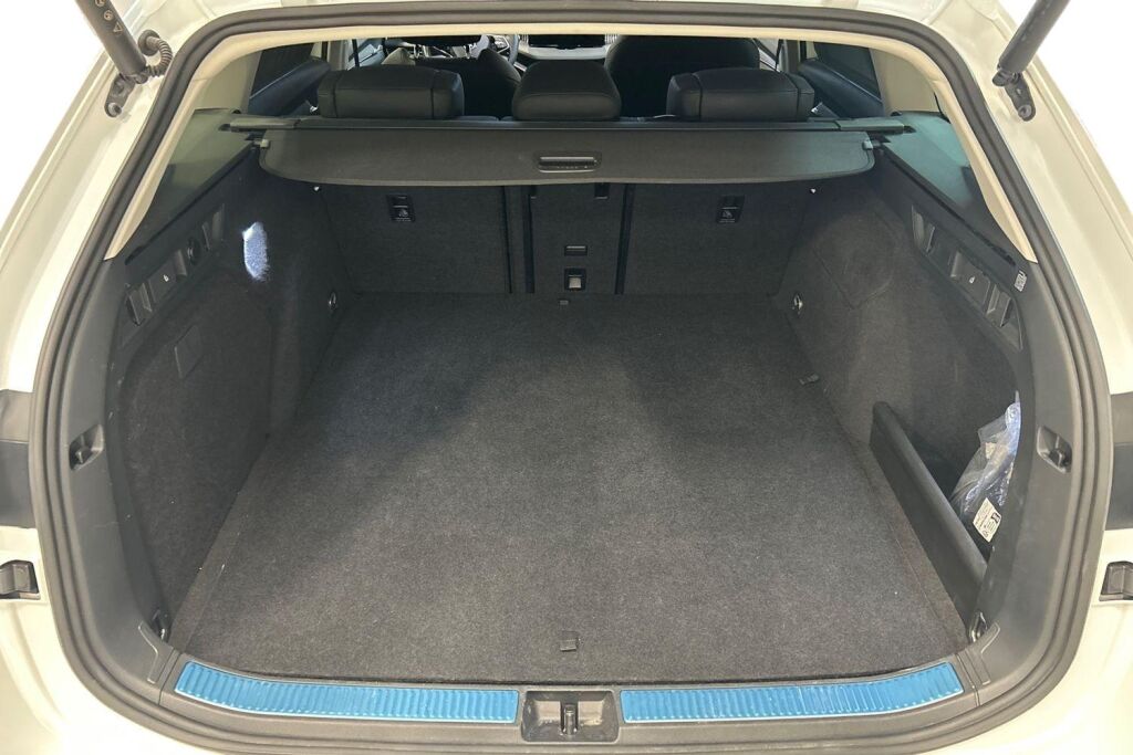 Skoda Superb 2024 Combi 1.5 TSI PHEV Style DSG Autom.