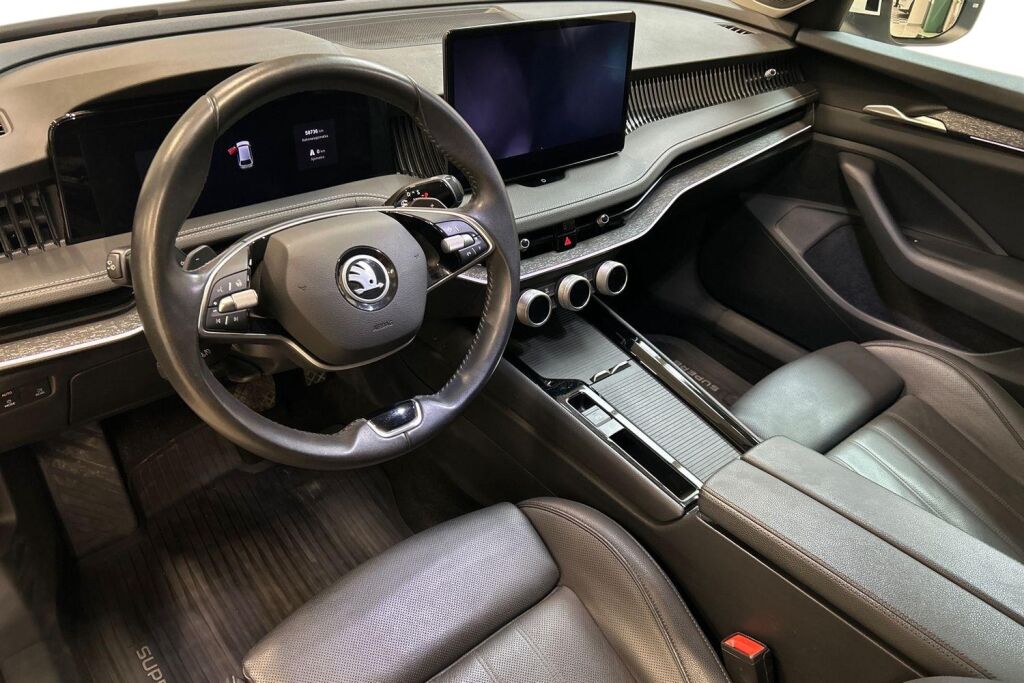 Skoda Superb 2024 Combi 1.5 TSI PHEV Style DSG Autom.