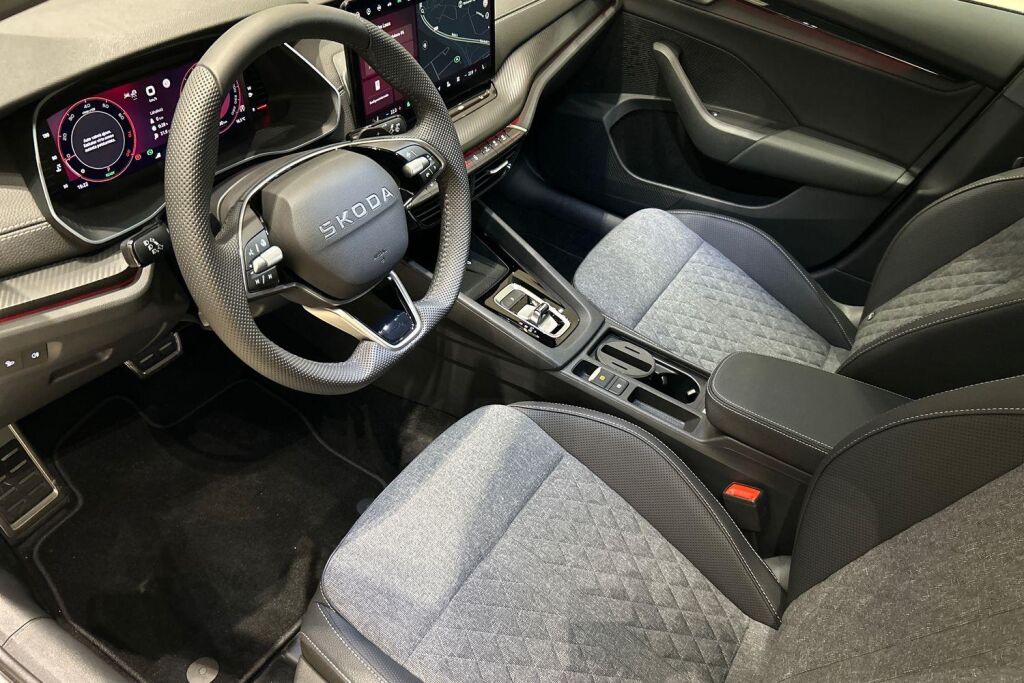 Skoda Octavia 2025 1.5 TSI 150 SportLine eTEC DSG Autom.