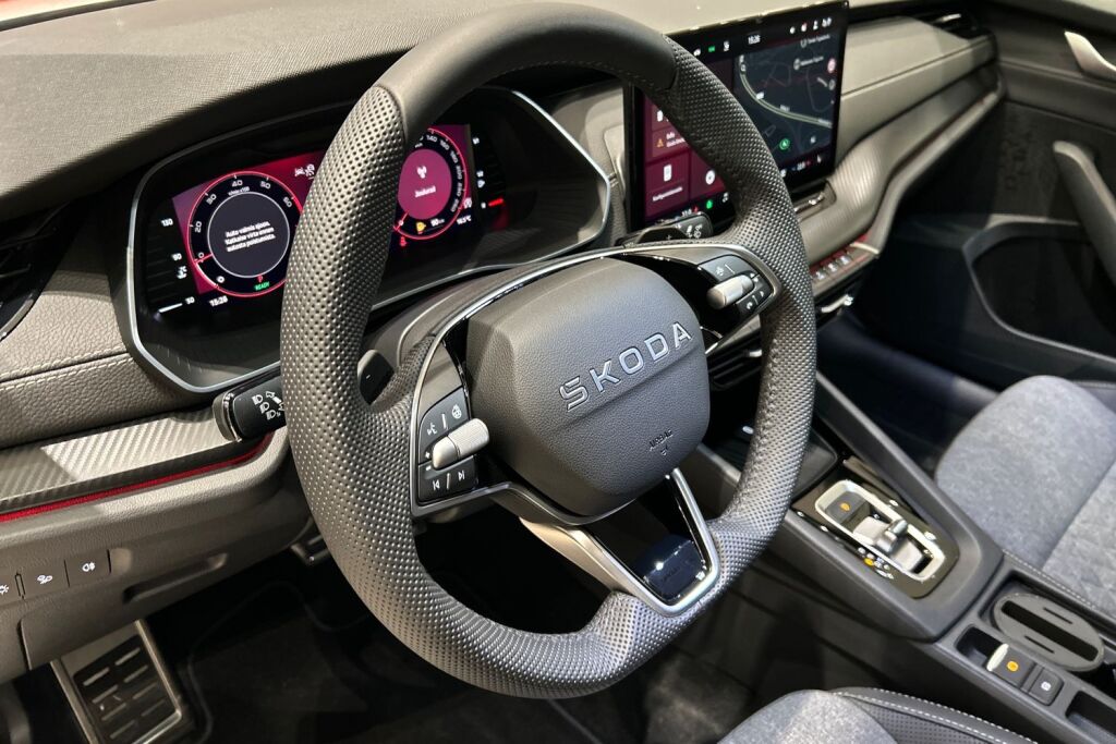 Skoda Octavia 2025 1.5 TSI 150 SportLine eTEC DSG Autom.