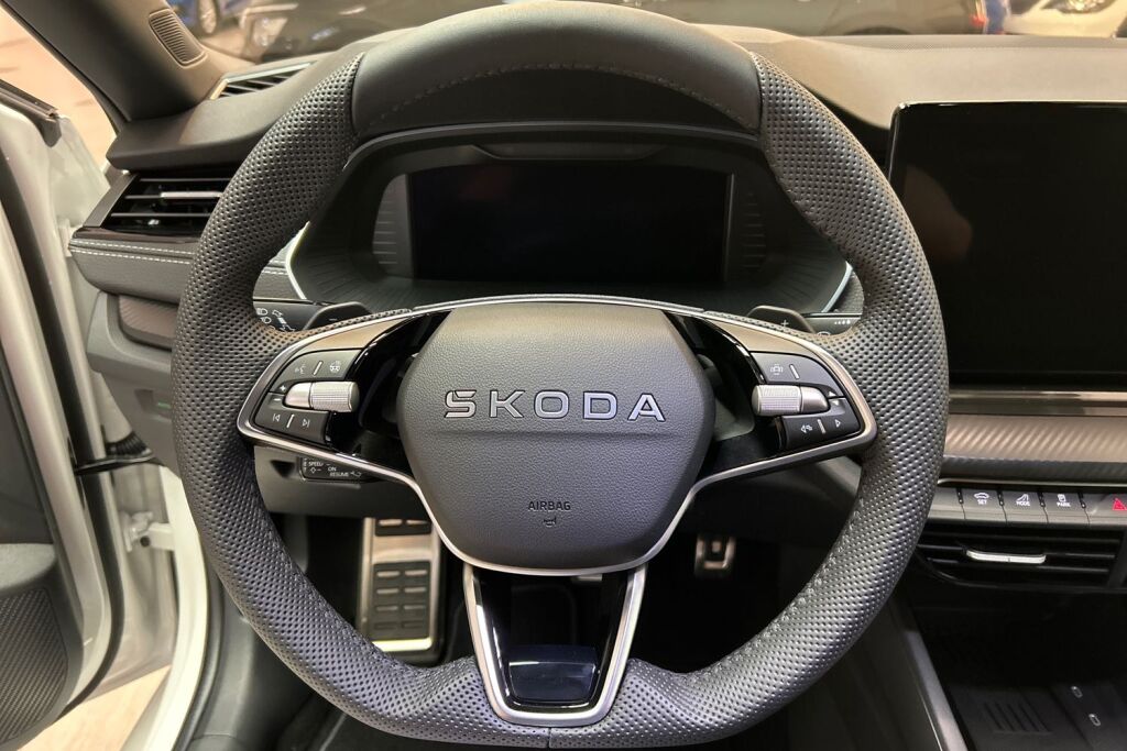 Skoda Octavia 2025 1.5 TSI 150 SportLine eTEC DSG Autom.