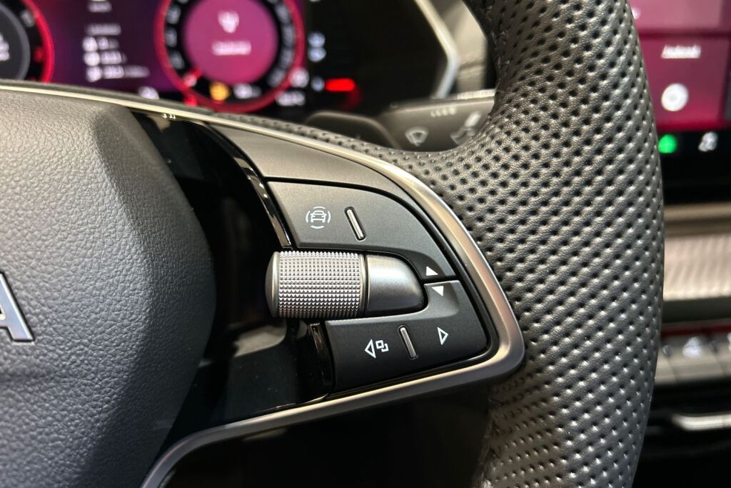 Skoda Octavia 2025 1.5 TSI 150 SportLine eTEC DSG Autom.