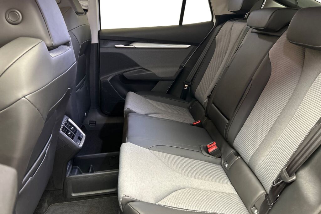 Skoda Enyaq 2026 Coupé 85x 4x4 Selection
