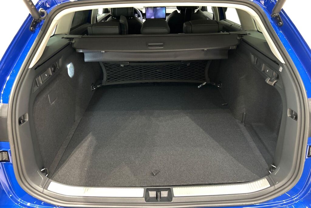 Skoda Superb 2025 1.5 TSI PHEV Style Explore DSG Autom.