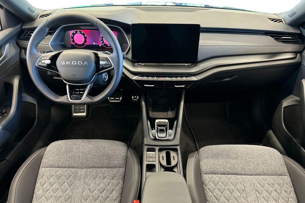 Skoda Octavia 2026 1.5 TSI 150 SportLine eTEC DSG Autom.