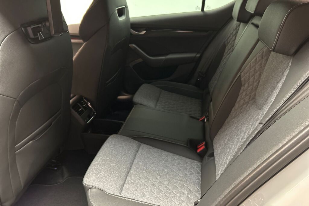 Skoda Octavia 2025 1.5 TSI 150 SportLine eTEC DSG Autom.