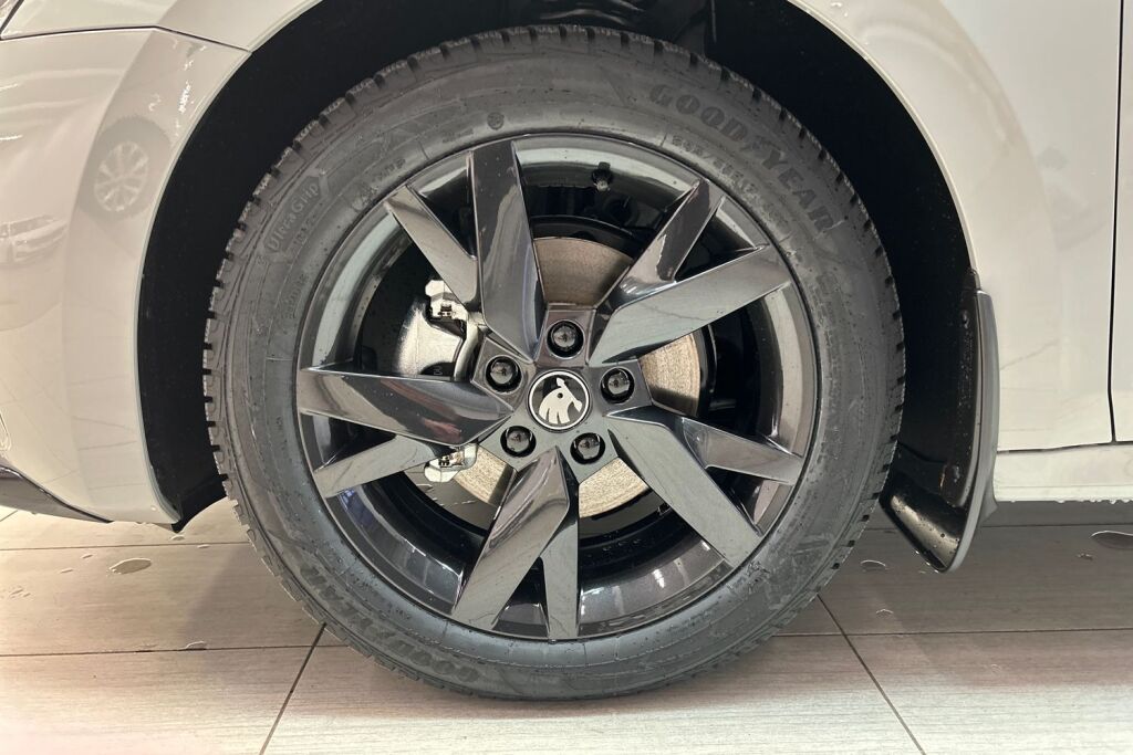 Skoda Octavia 2025 1.5 TSI 150 SportLine eTEC DSG Autom.