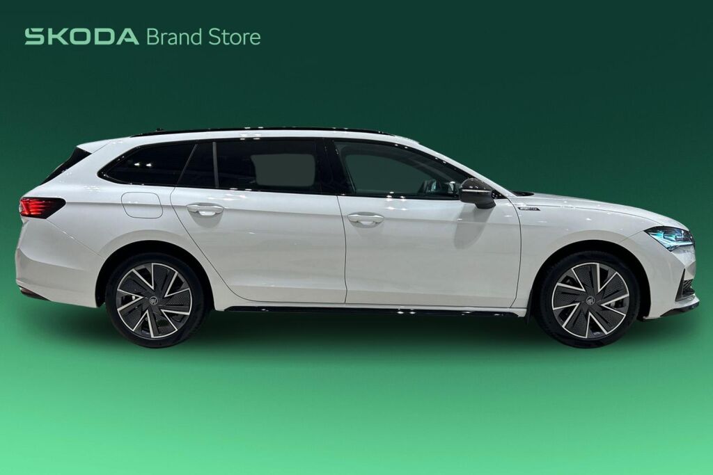 Skoda Superb 2026 Combi 1.5 TSI PHEV SportLine Explore DSG Autom.