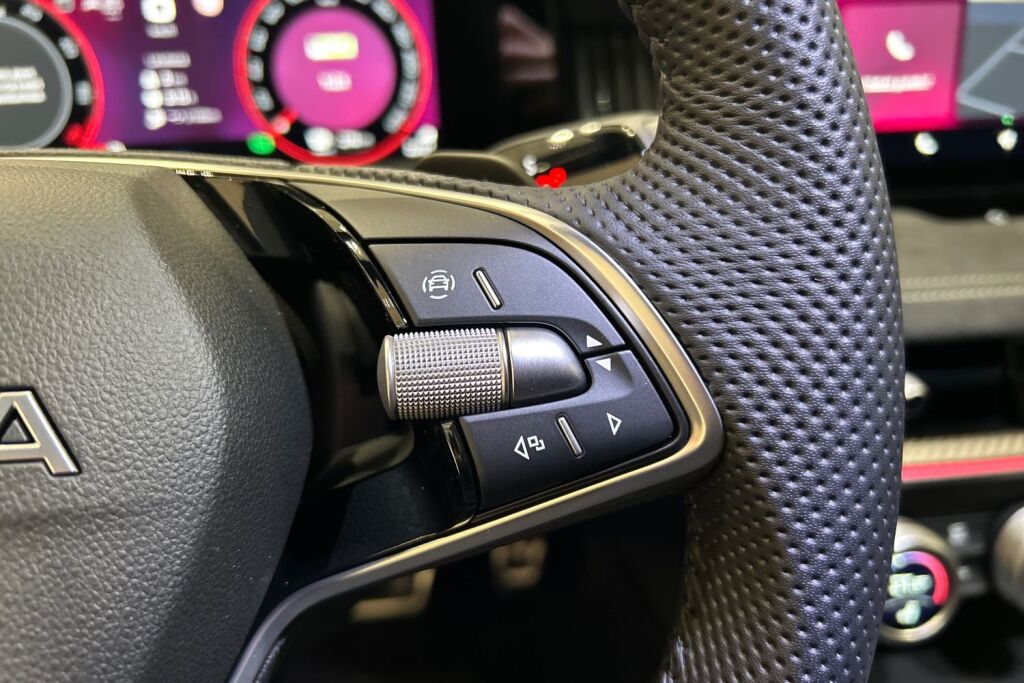 Skoda Superb 2026 Combi 1.5 TSI PHEV SportLine Explore DSG Autom.