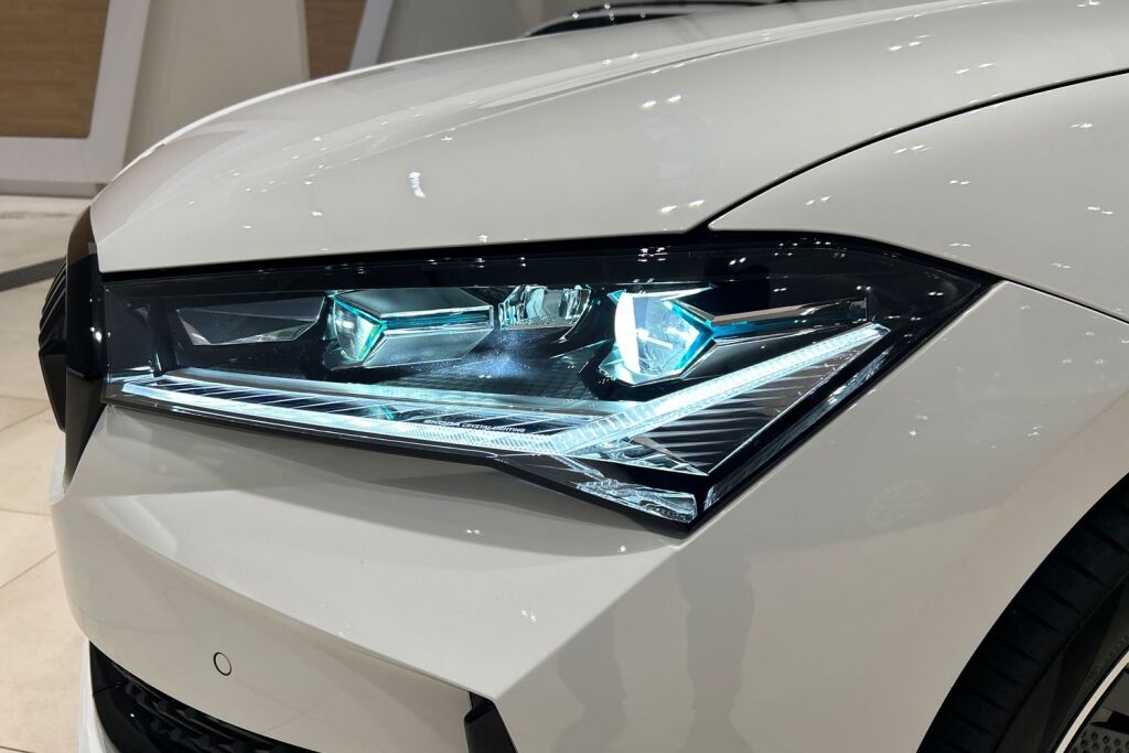 Skoda Superb 2026 Combi 1.5 TSI PHEV SportLine Explore DSG Autom.