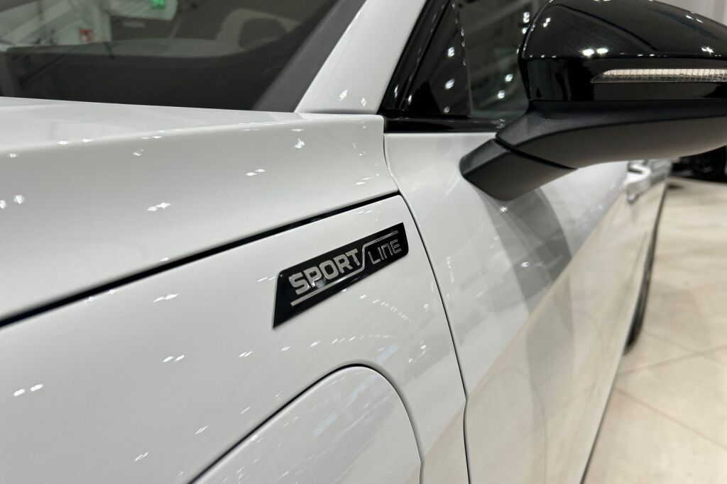 Skoda Superb 2026 Combi 1.5 TSI PHEV SportLine Explore DSG Autom.