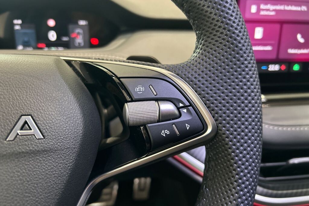 SKODA Enyaq 2025 85x 4x4 RS