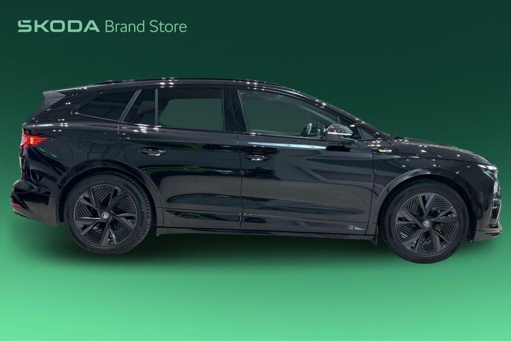 SKODA Enyaq 2025 85x 4x4 RS