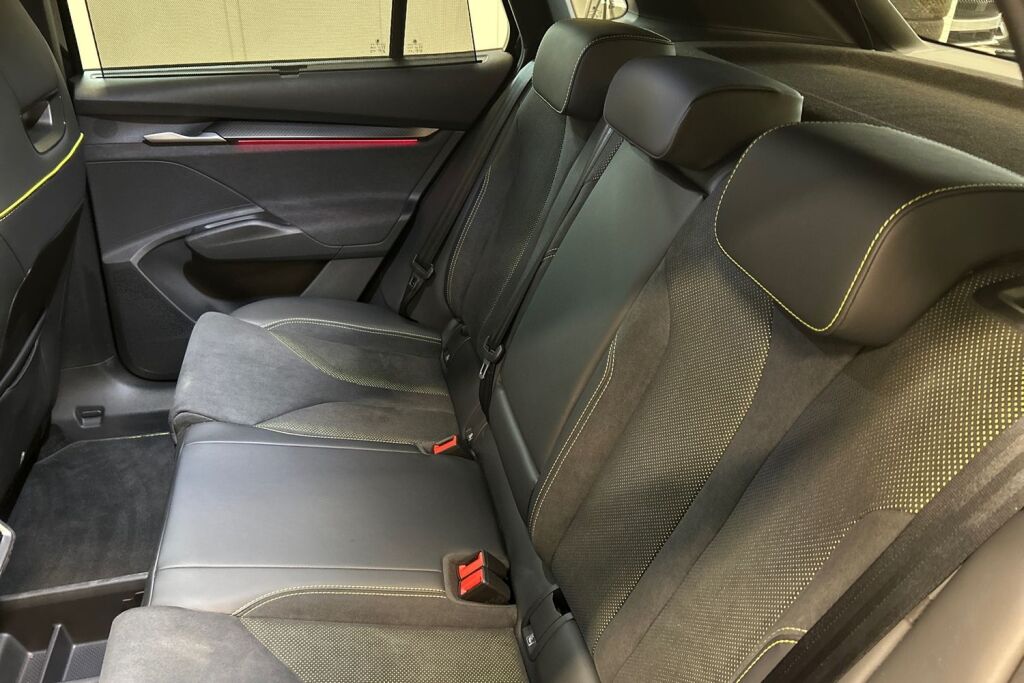 Skoda Elroq 2025 85x 4x4 RS