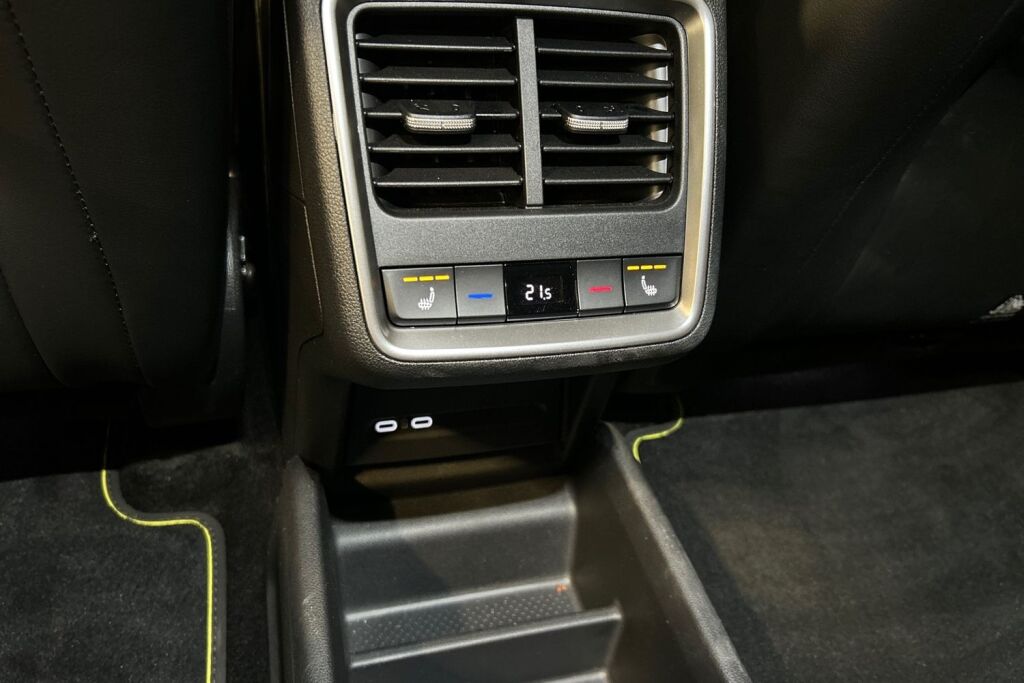 Skoda Elroq 2025 85x 4x4 RS