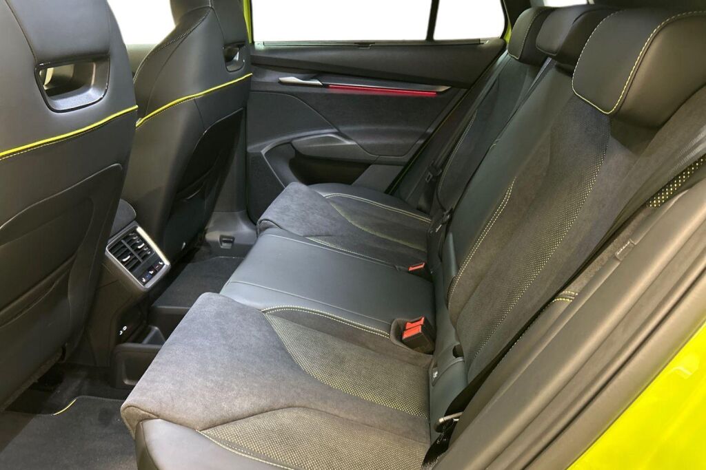 Skoda Elroq 2025 85x 4x4 RS