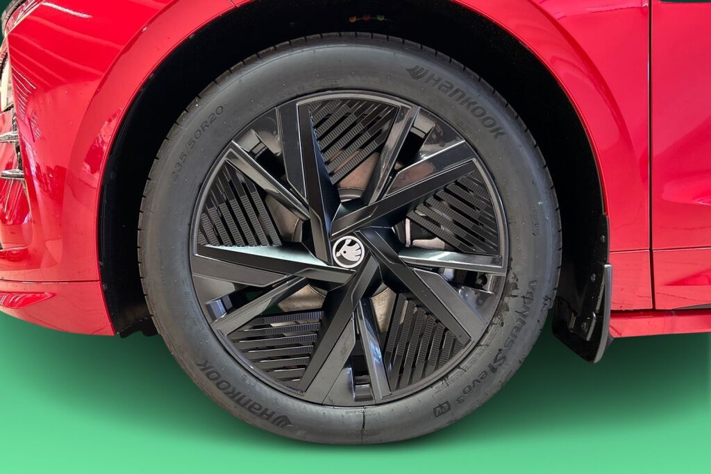 Skoda Enyaq 2025 Coupé 85x 4x4 RS