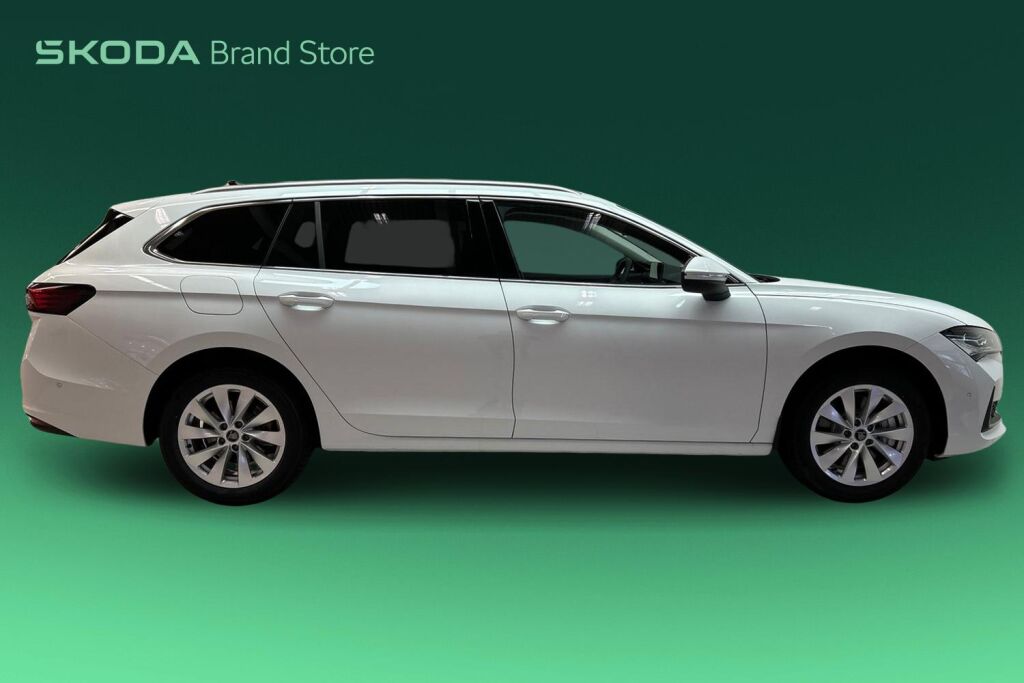 Skoda Superb 2026 Combi 1.5 TSI PHEV Style Explore DSG Autom.