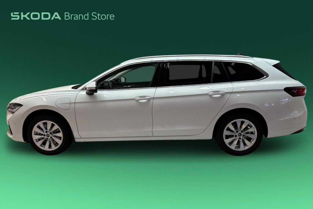 Skoda Superb 2026 Combi 1.5 TSI PHEV Style Explore DSG Autom.