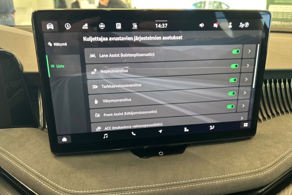 Skoda Superb 2026 Combi 2.0 TSI 204 SportLine DSG Autom.