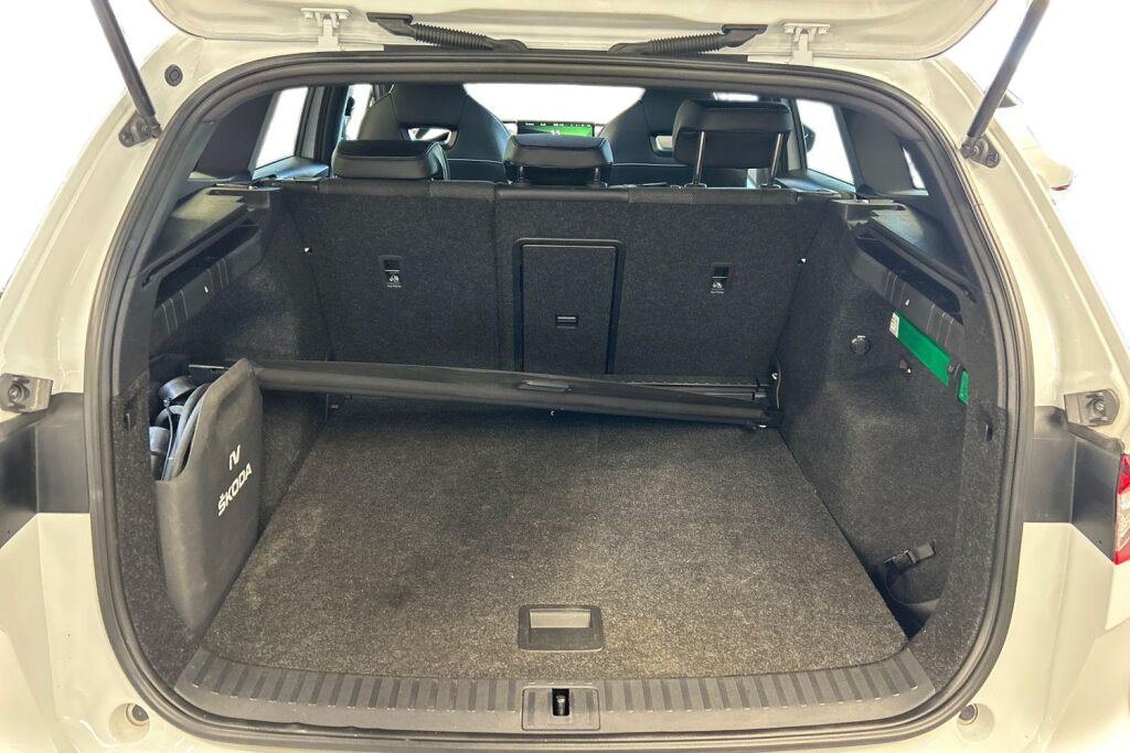 Skoda Enyaq 2022 80x 4x4 SportLine iV