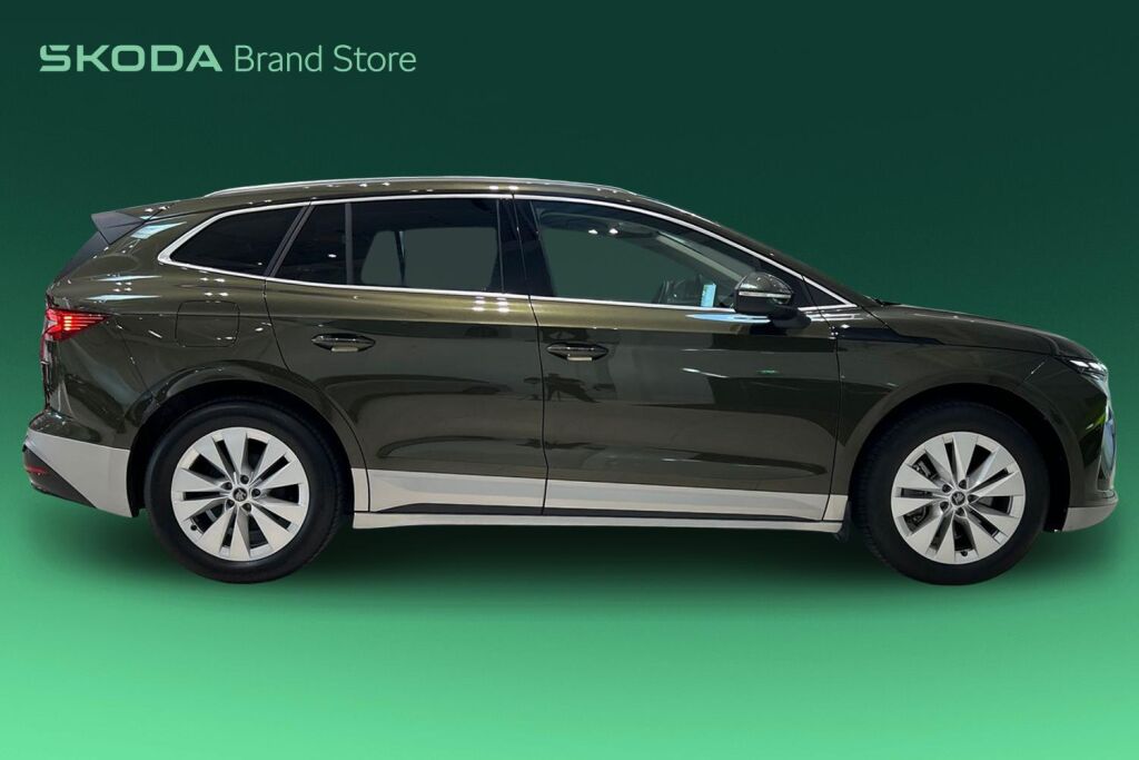 Skoda Enyaq 2025 85x 4x4 Selection / Tehdastakuu voimassa 6/2028 tai 100tkm asti!