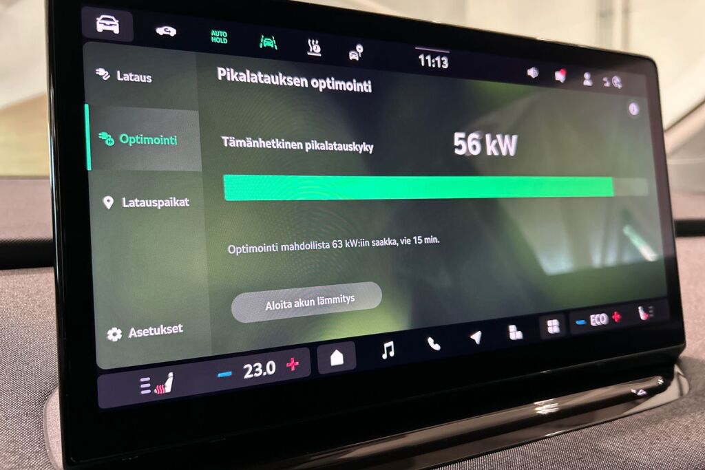 Skoda Enyaq 2025 85x 4x4 Selection / Tehdastakuu voimassa 6/2028 tai 100tkm asti!