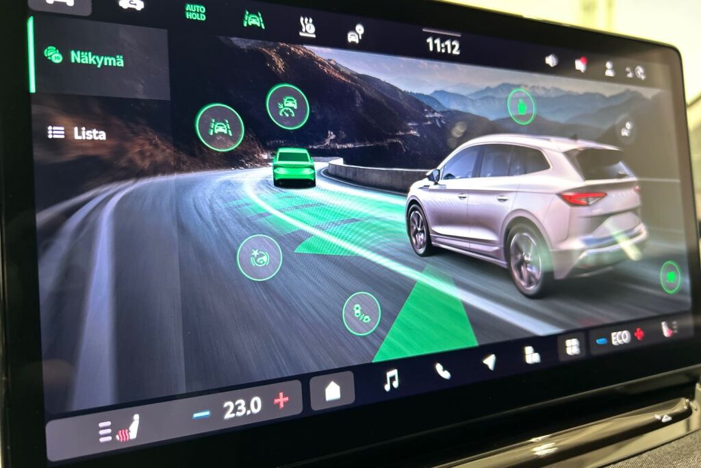 Skoda Enyaq 2025 85x 4x4 Selection / Tehdastakuu voimassa 6/2028 tai 100tkm asti!