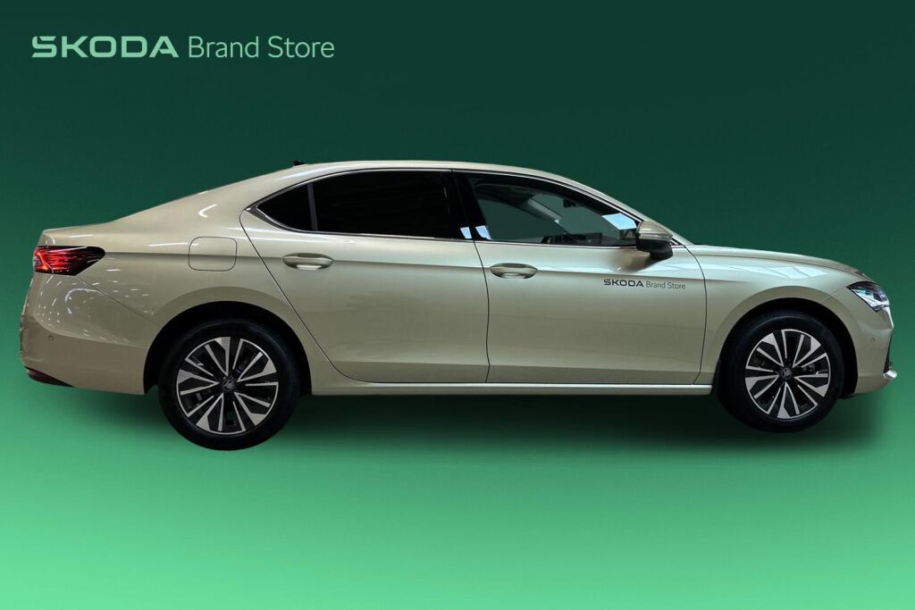 Skoda Superb 2026 1.5 TSI PHEV Style Explore DSG Autom.