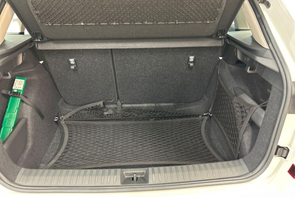 Skoda Kamiq 2026 1.0 TSI 116 Selection DSG Autom.