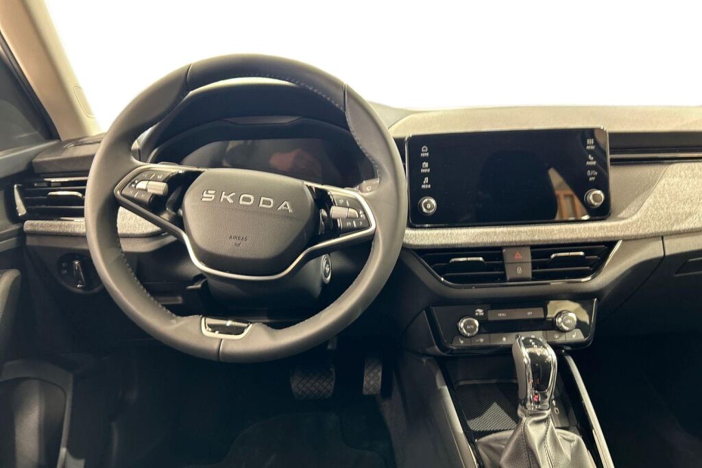 Skoda Kamiq 2026 1.0 TSI 116 Selection DSG Autom.