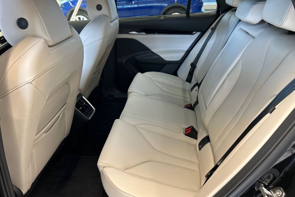 Skoda Enyaq 2026 85x 4x4 Style