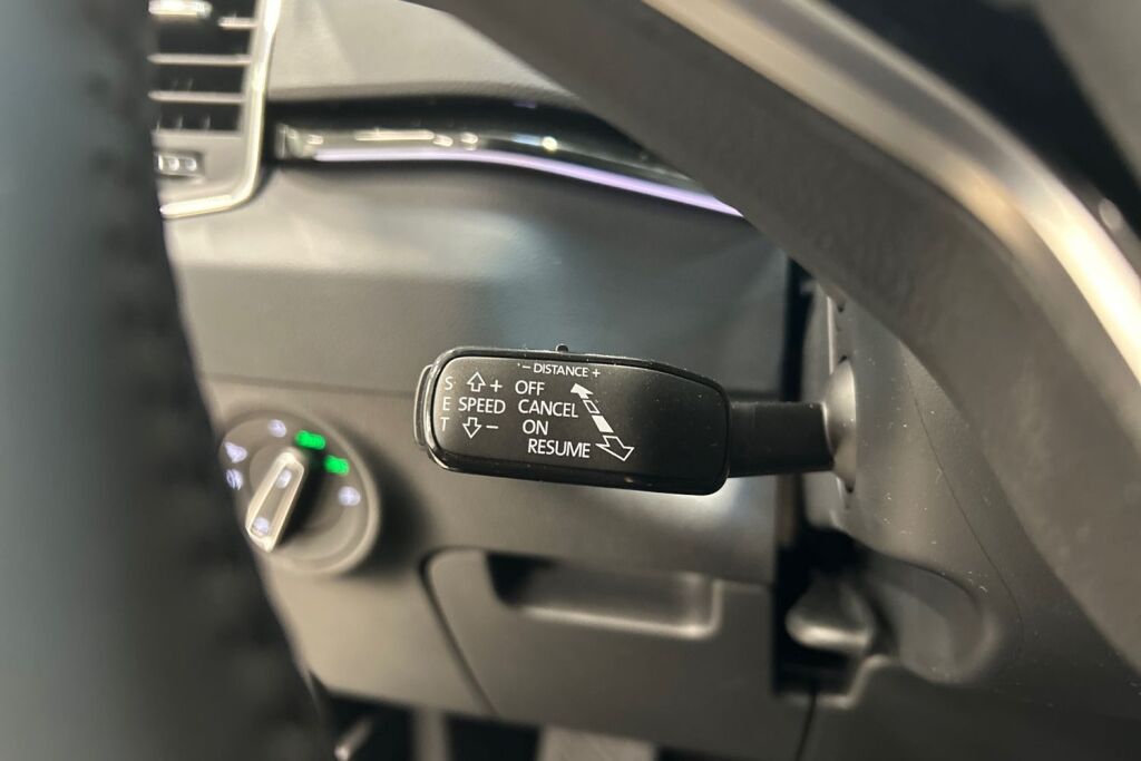 Skoda Karoq 2026 1.5 TSI Style DSG Autom.
