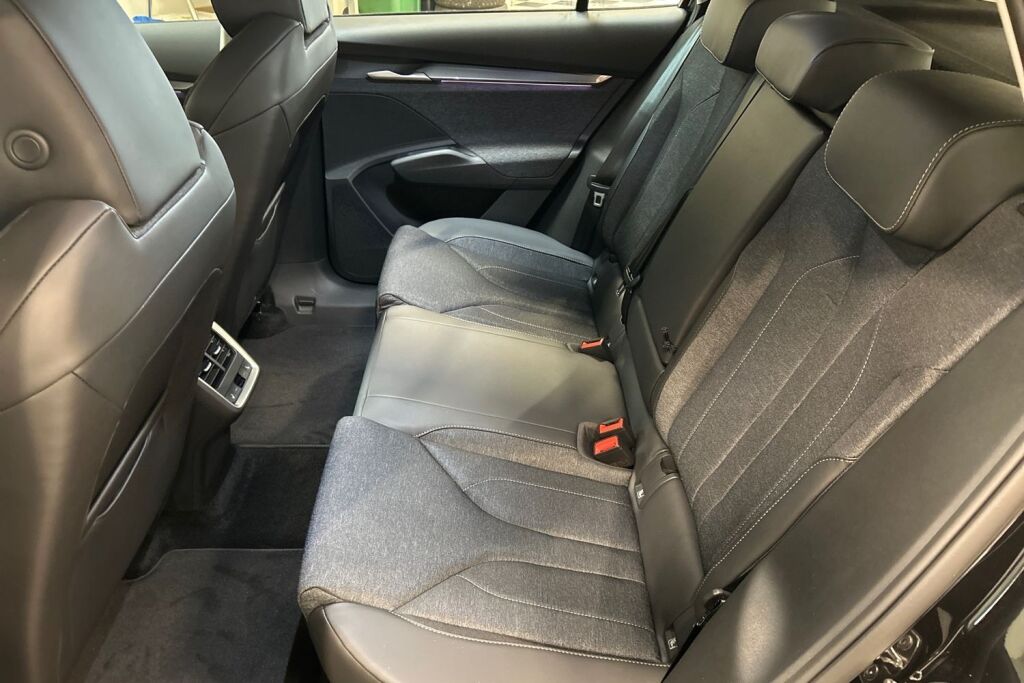 Skoda Elroq 2026 60 Selection