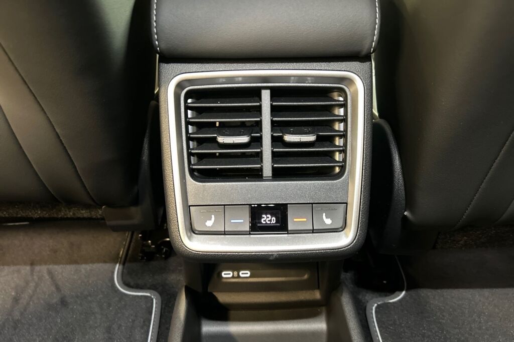 Skoda Elroq 2026 60 SportLine